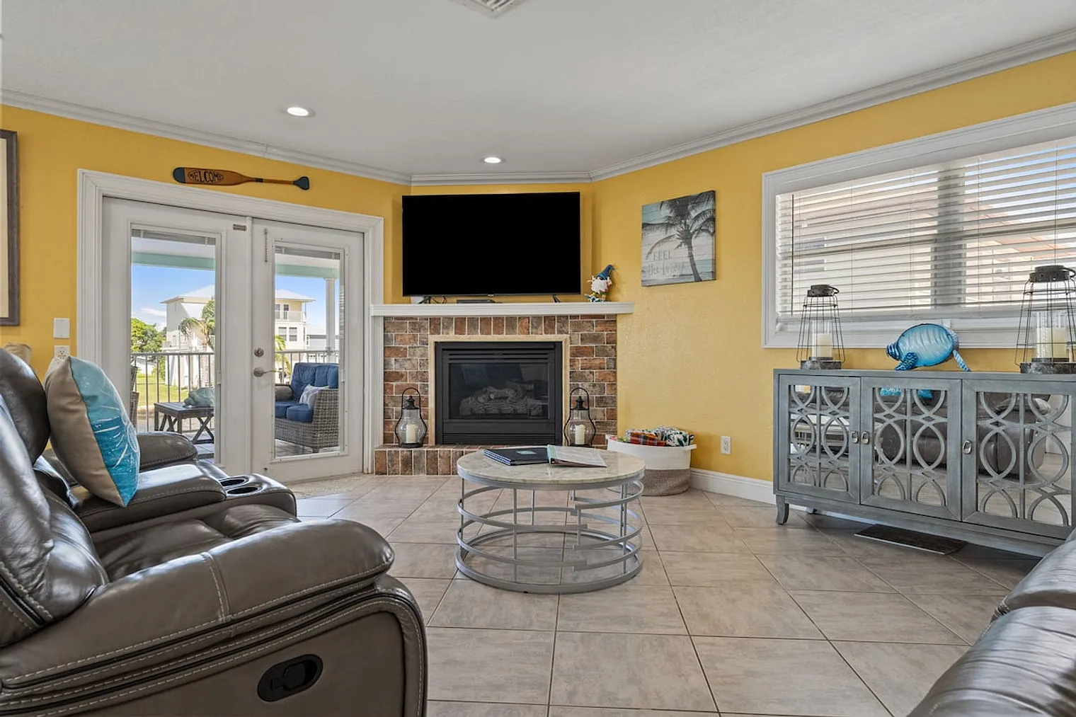4 bed, 3.0 bath, $4,680 — Photo 3
