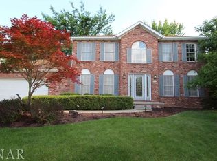 2511 Garlington Ln, Bloomington, IL 61704