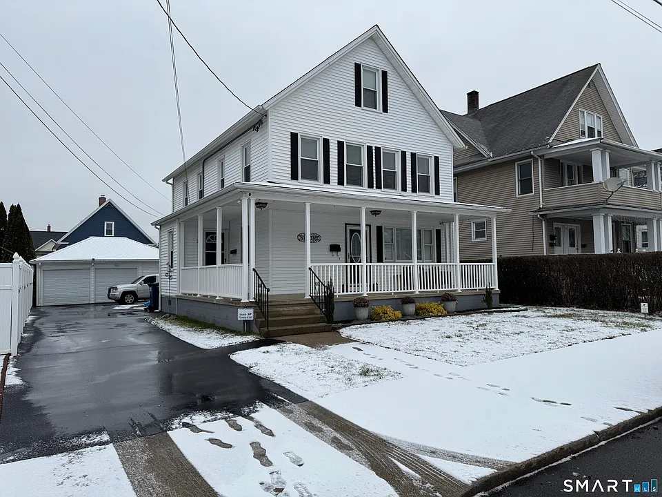 22 Dwight St #2