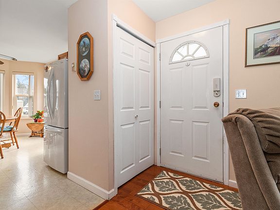 4th image of 7610 Evans Rd #49