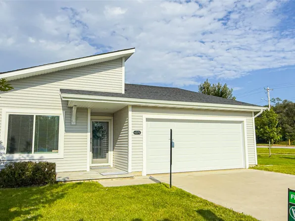 4375 E 44th St, Des Moines, IA 50317