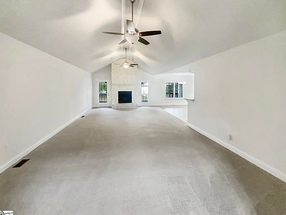 4th image of 224 Kailin Shea Ave