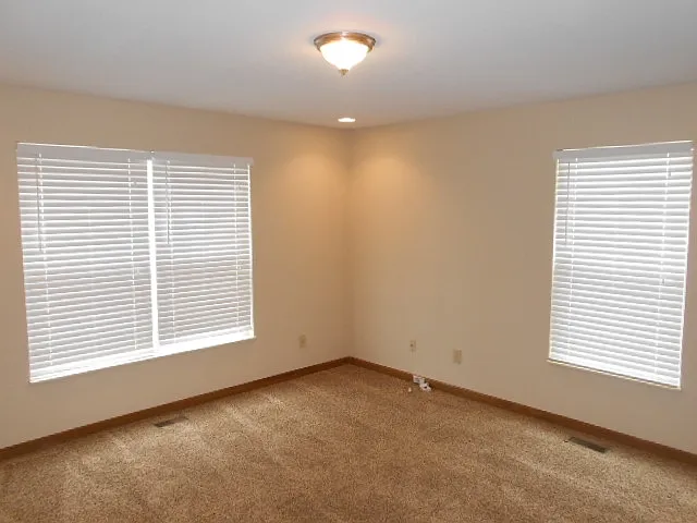 210 Windward Ct — Photo 7