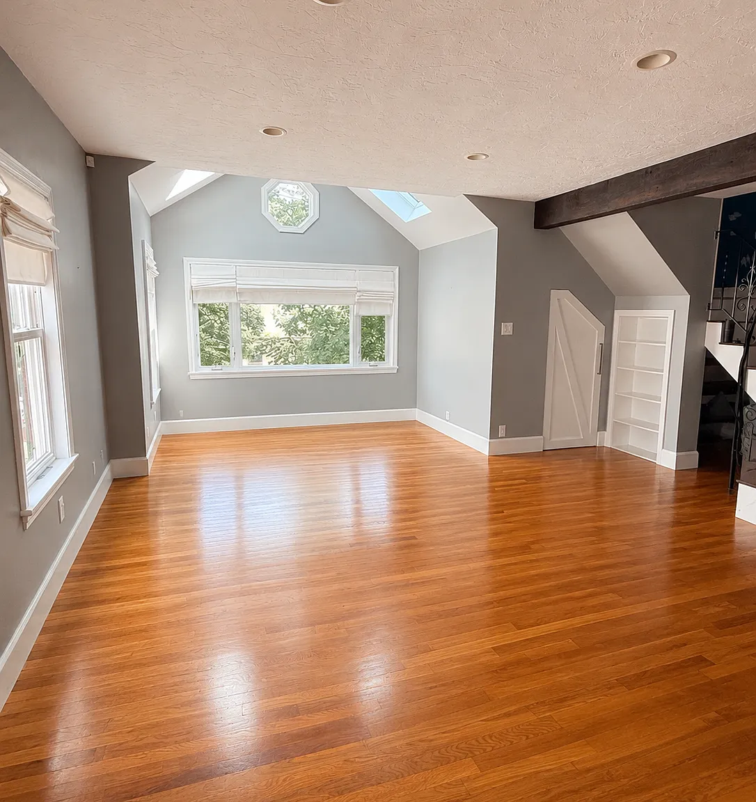 3 bed, 1975 sqft, $3,600 — Photo 2
