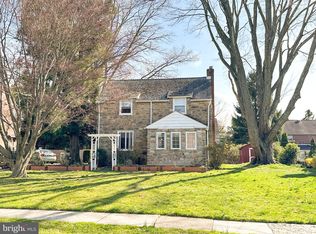 240 Sunnybrook Rd, Springfield, PA 19064