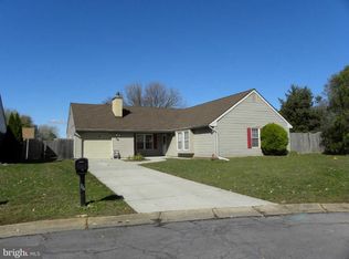 16 Elmwood Pl, Logan Township, NJ 08085