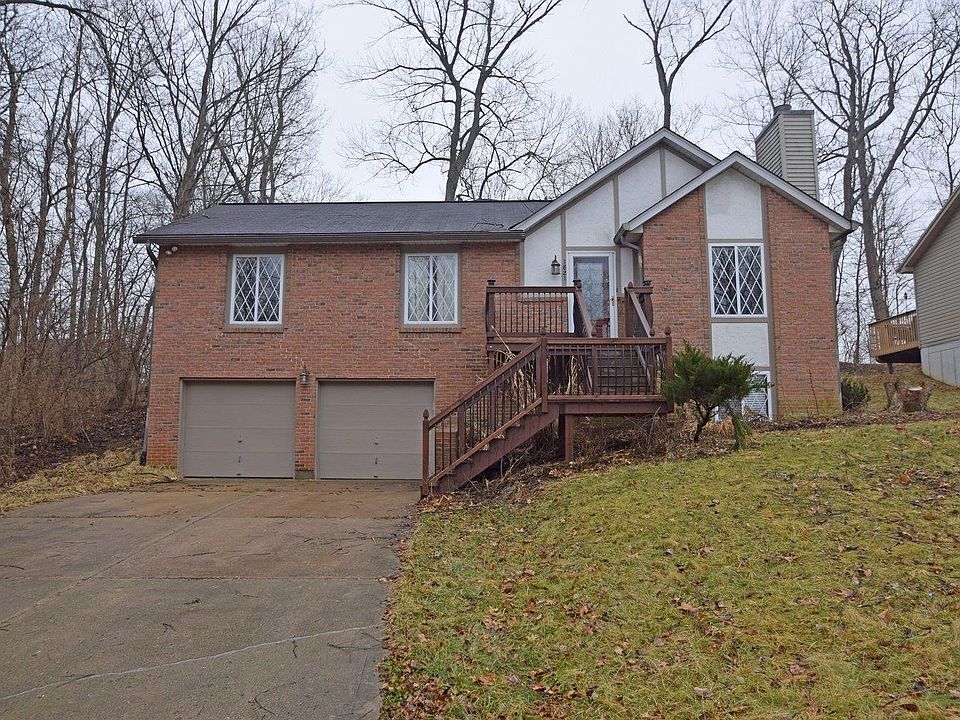 1st image of 1821 Cove Cir W