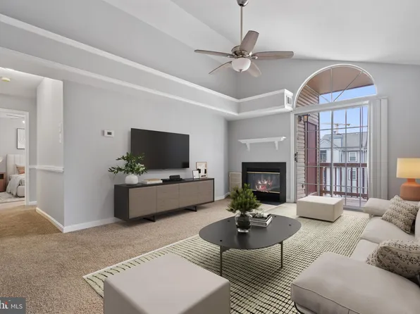 6918 Victoria Dr Unit L, Alexandria, VA 22310