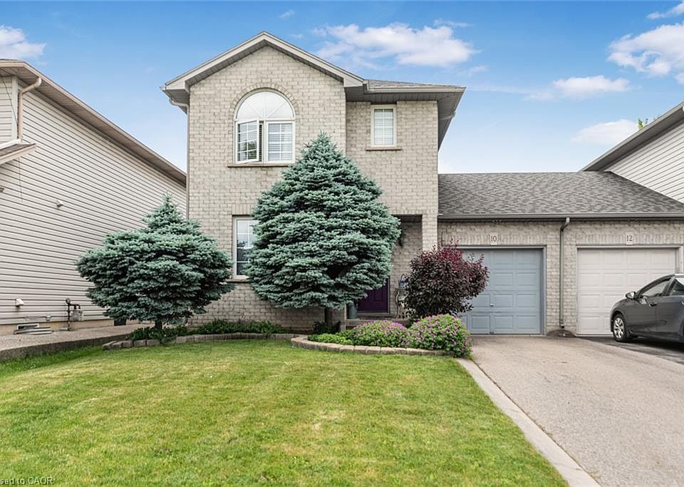 1st image of 10 Richview Dr