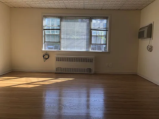 Rented by Tri Boro Terrace Realty | media 5
