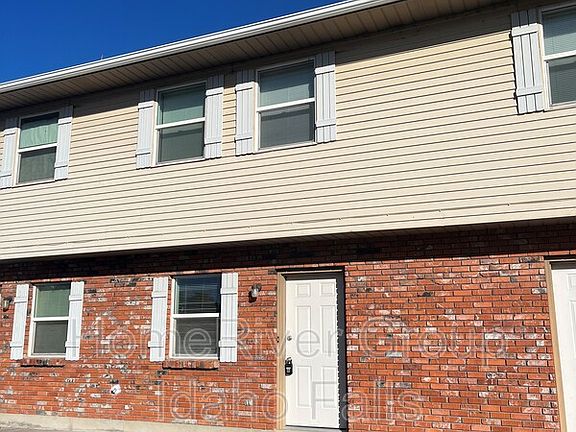 2nd image of 1753 Grandview Dr APT 2