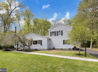 126 Harris Rd, Princeton Junction, NJ 08550