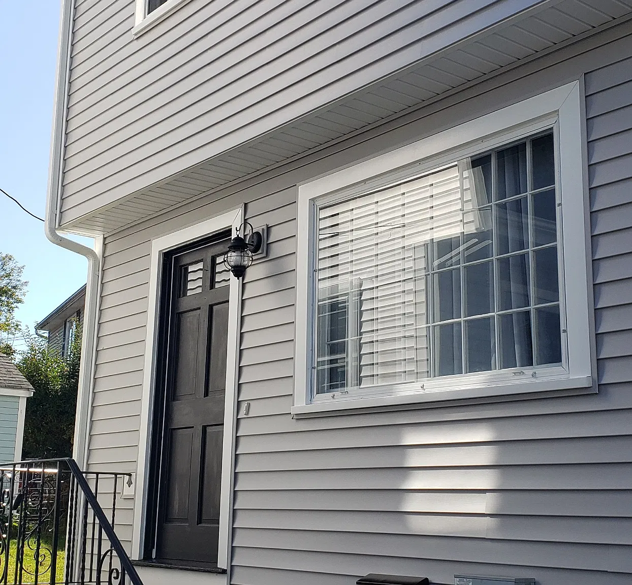 2 bed, 1.5 bath, 1278 sqft, $2,450 — Photo 1