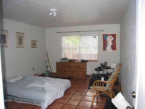 5th image of 1205 Mariposa Ave APT 217