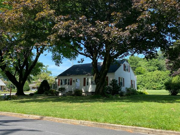 140 W 38th St, Reading, PA 19606