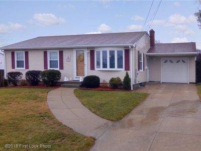 46 Seabrook Dr, East Providence, RI, 02914