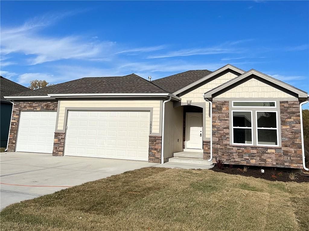 10512 Augusta Dr, Kansas City, KS 66109 Zillow