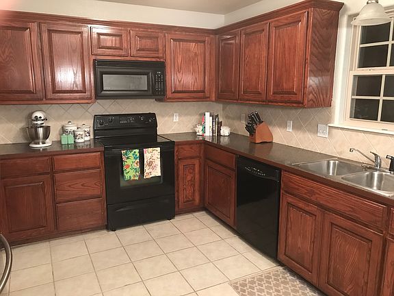 5th image of 3447 W Marsh St