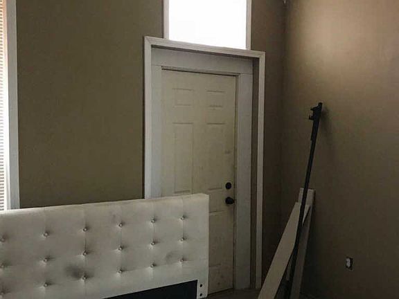 2nd image of 1787 Elmore St