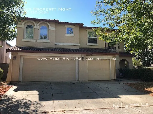 271 Lyman Cir photo 1