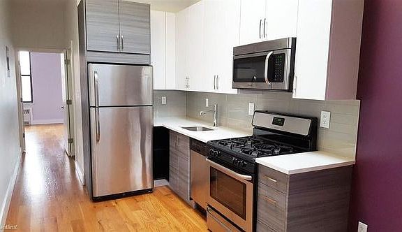 2nd image of 1250 De Kalb Ave #2R