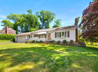 54 Santina Dr, Manchester, CT 06040