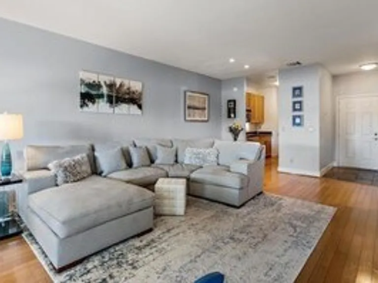 330 S Overlook Dr — Photo 8