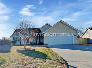 435 Stoney Run Dr, Mc Leansville, NC 27301
