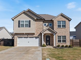 714 Monarchos Bnd, Burns, TN 37029