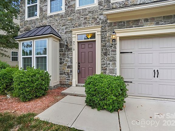 3rd image of 9510 Birkwood Ct