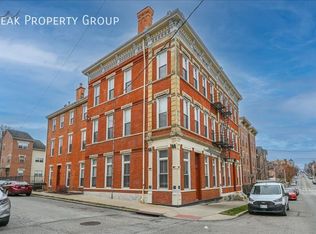 215 E University Ave APT 2A, Cincinnati, OH 45219