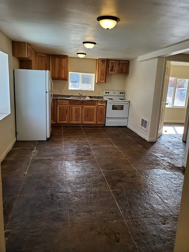 2 bed, 1.0 bath, 820 sqft, $1,225 — Photo 4