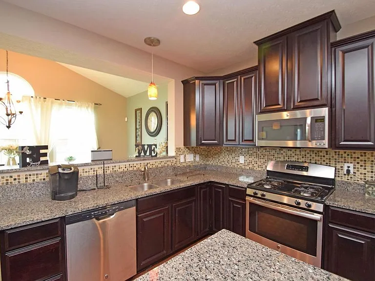 5015 Lakota Woods Dr — Photo 11