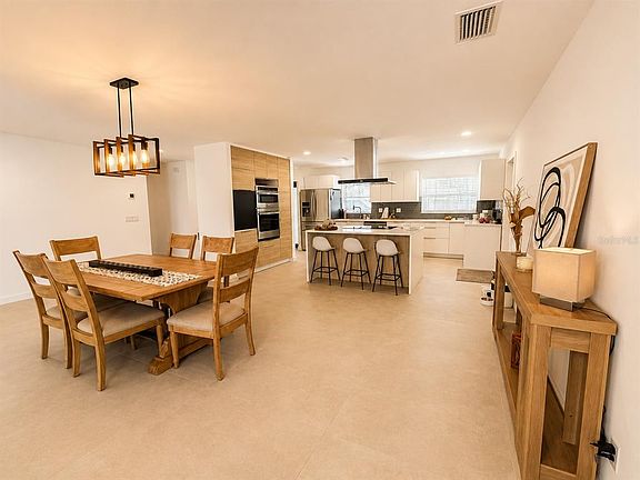 2nd image of 1712 INDIAN ROCKS ROAD