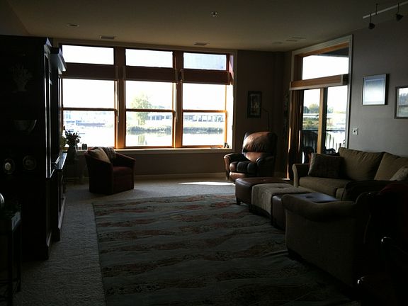 Riverview from living room