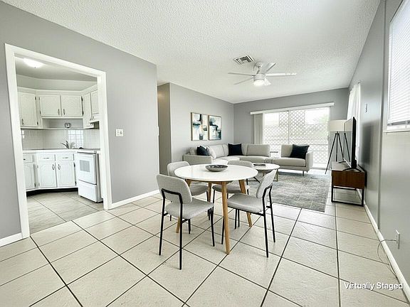 3rd image of 1021 Crystal Lake Drive #315