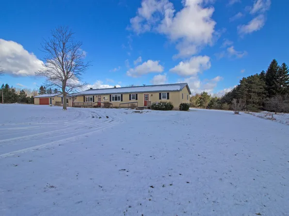 5824 W Phelps Rd, Lake City, MI 49651