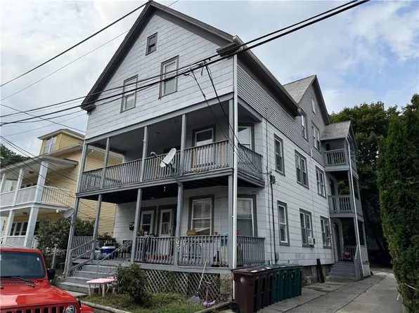 67-69 Phebe St, Woonsocket, RI 02895