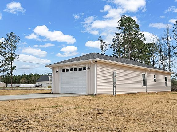 4th image of 96 Beech Rd