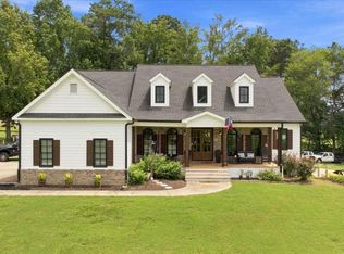 1144 Pine Shadows Dr, Dallas, GA 30157
