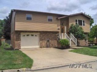 5711 8th Ave, Vienna, WV 26105