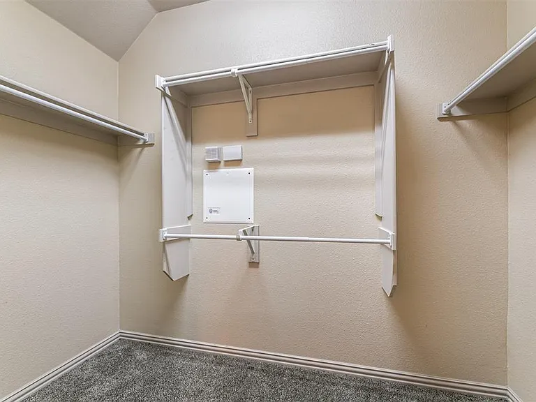 1475 Cambridge Dr — Photo 31