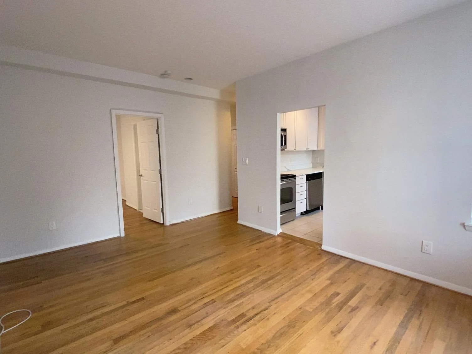 2714 Quarry Rd NW — Photo 2
