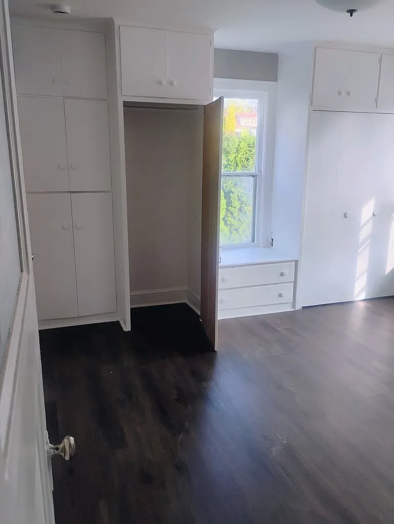 3 bed, 1200 sqft, $1,500 — Photo 3