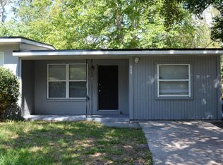 7946 Lemans Ct, Jacksonville, FL 32210