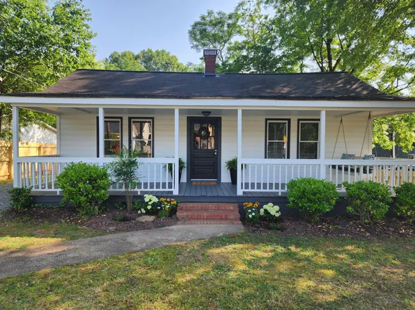 225 Armour St, Davidson, NC 28036