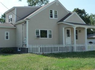 252 Knowlton St, Manchester, NH 03103