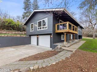 768 Fern Pl, Hood River, OR