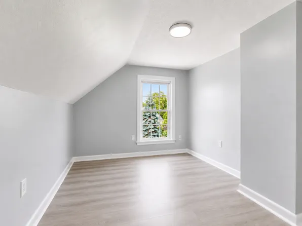 78 School St, Sanford, ME