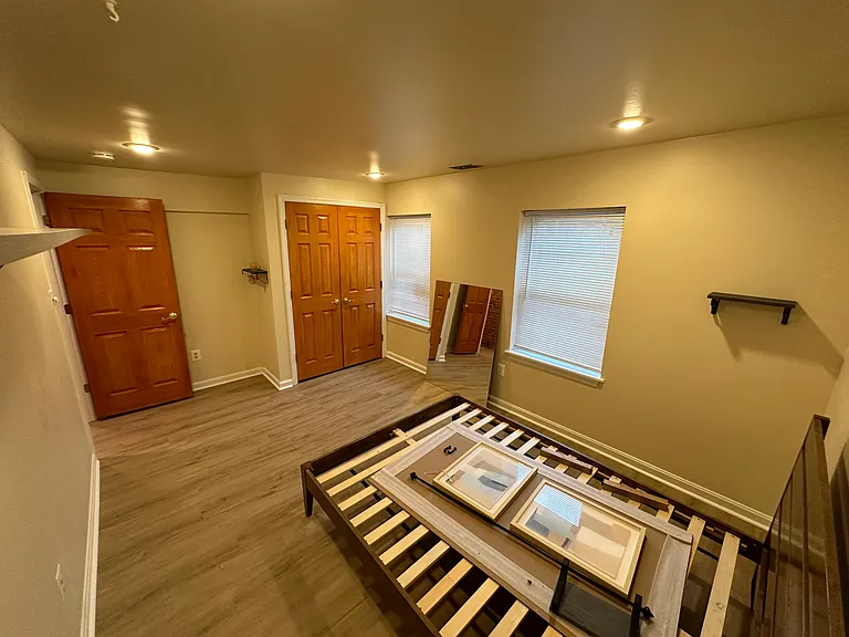 2110 Fleet St #B — Photo 15
